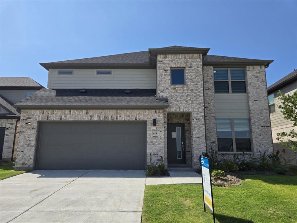 928 Dewy Lake Place Property Photo 1