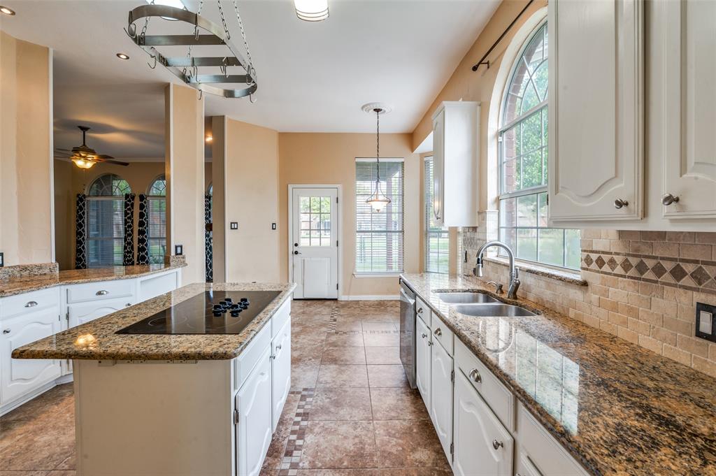 5613 Vicksburg Place Property Photo 12
