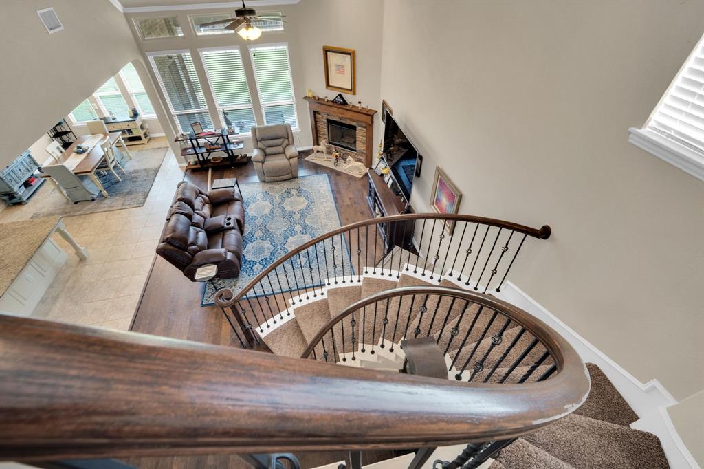 409 Brookdale Drive Property Photo 1