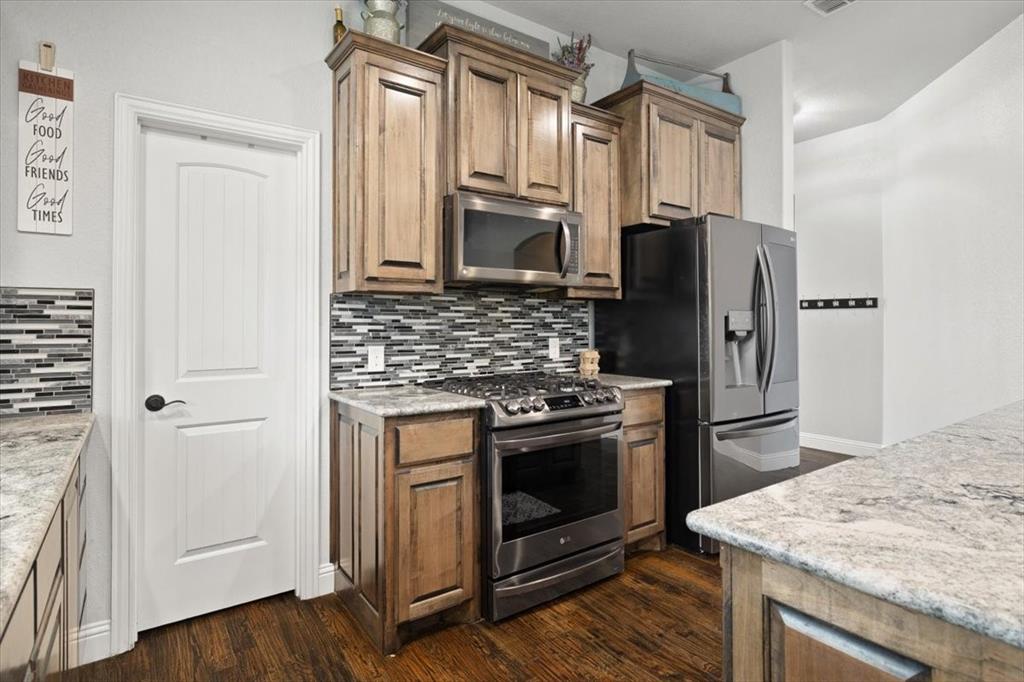 4302 Gleneagles Property Photo 11
