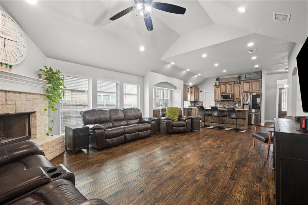 4302 Gleneagles Property Photo 14