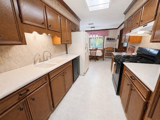 9813 High Point Drive Property Photo 5