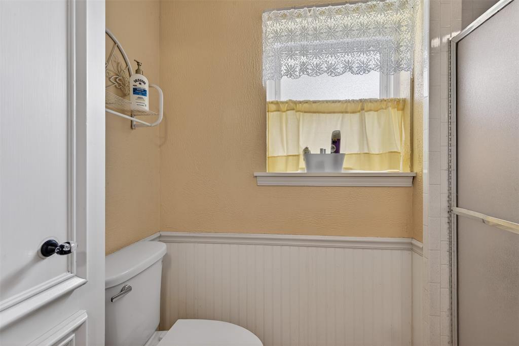 9813 High Point Drive Property Photo 16
