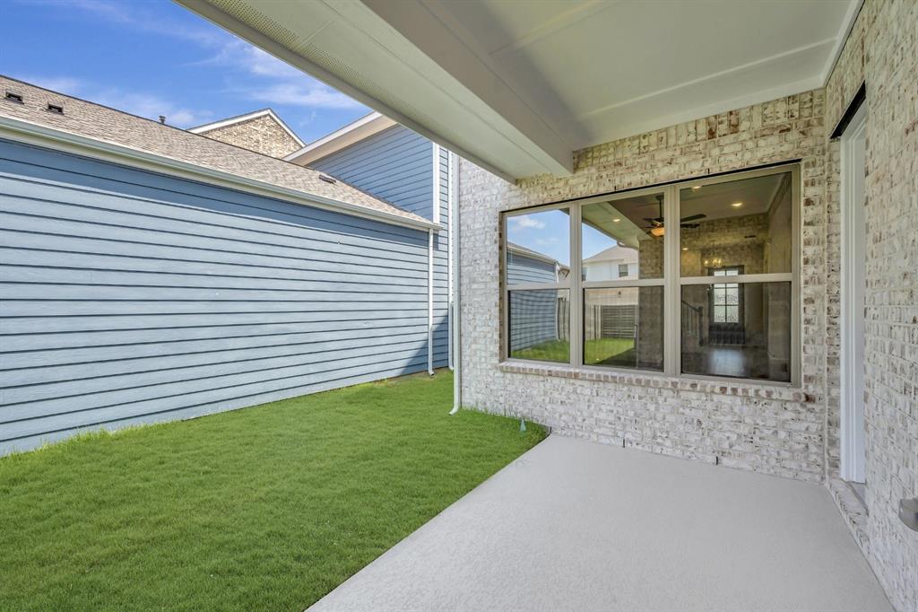 1321 Roundup Way Property Photo 2