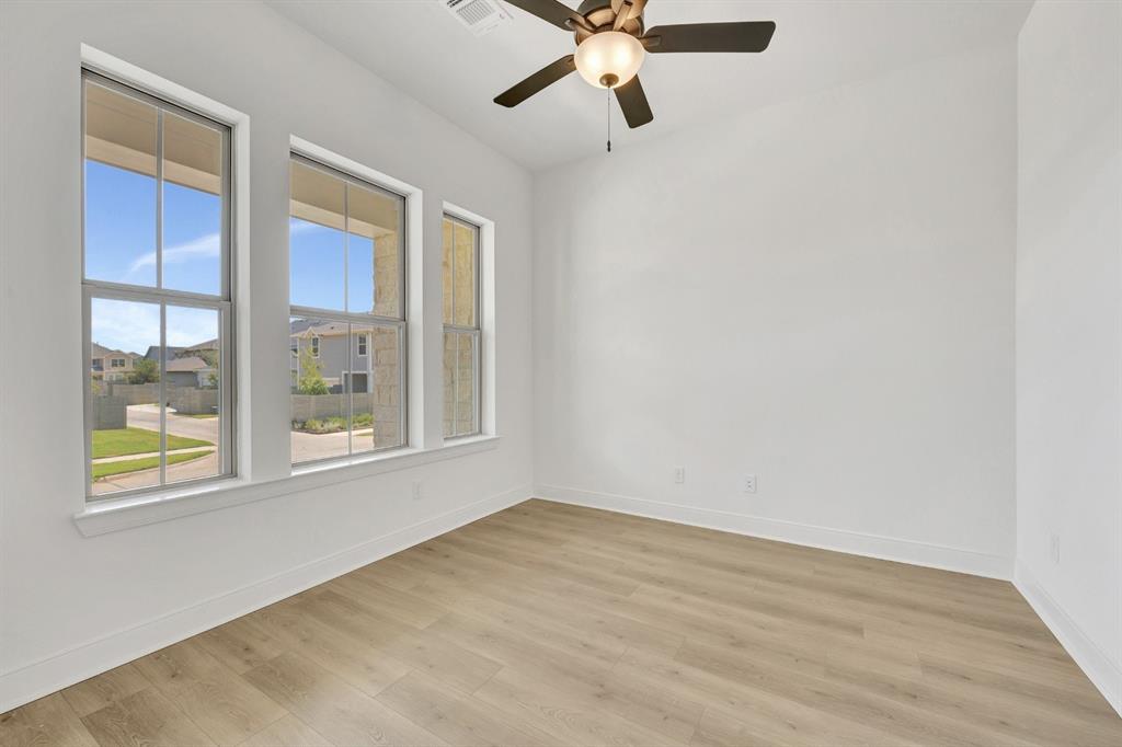 1321 Roundup Way Property Photo 7