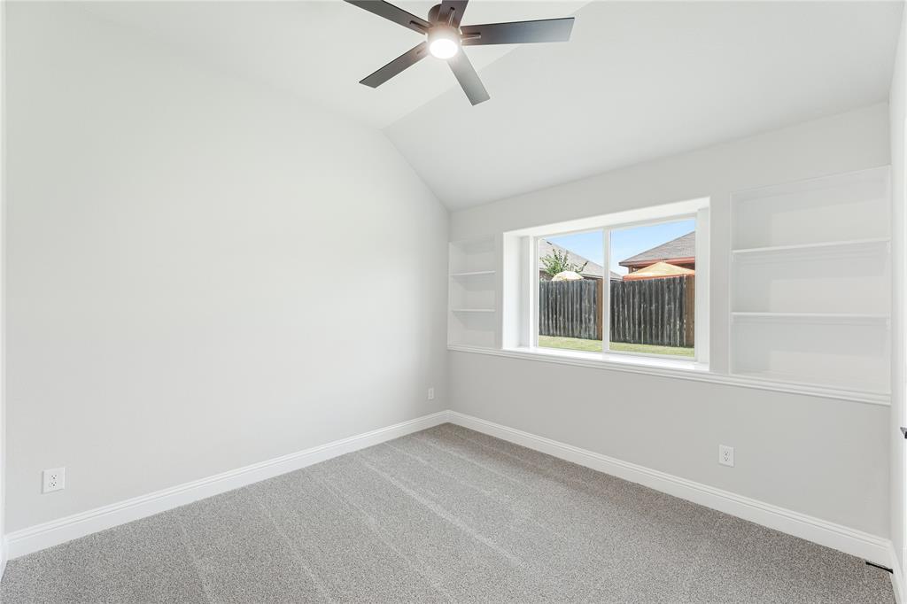 179 Creekside Drive Property Photo 25