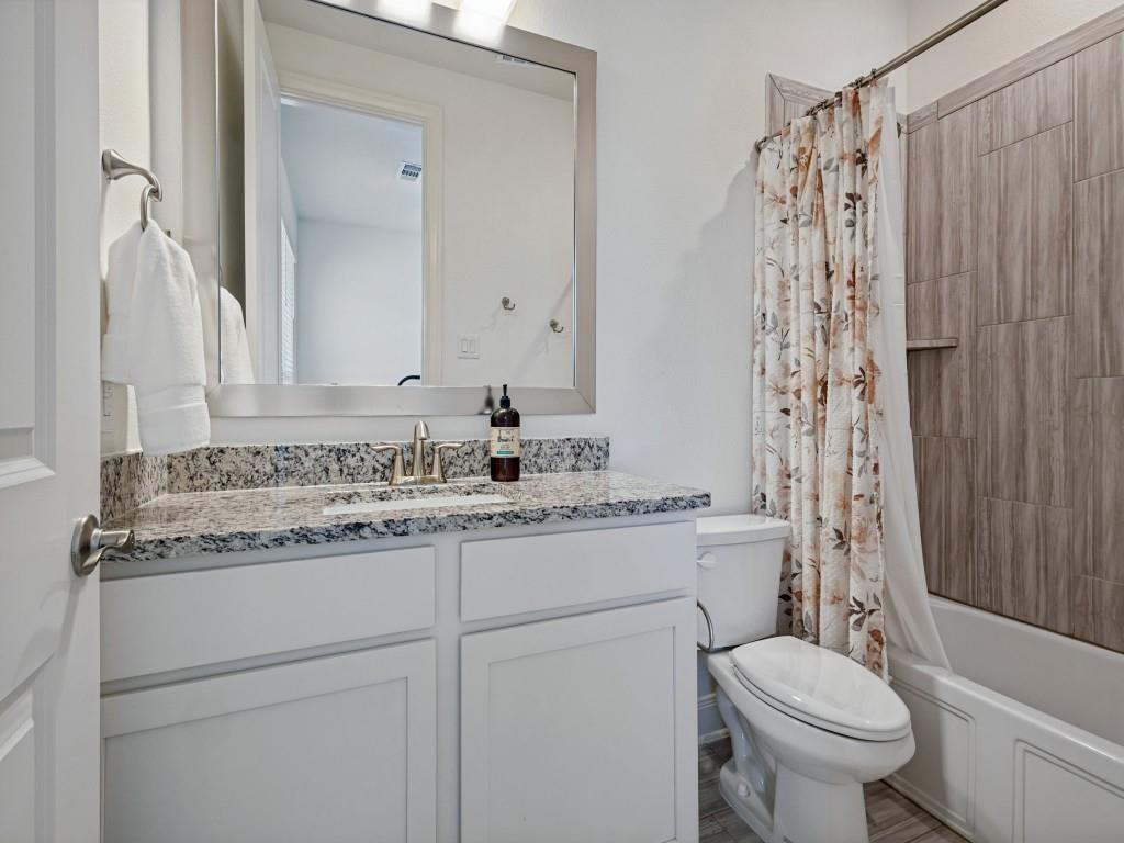 102 White Oak Drive Property Photo 24