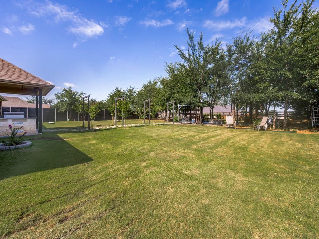 102 White Oak Drive Property Photo 34