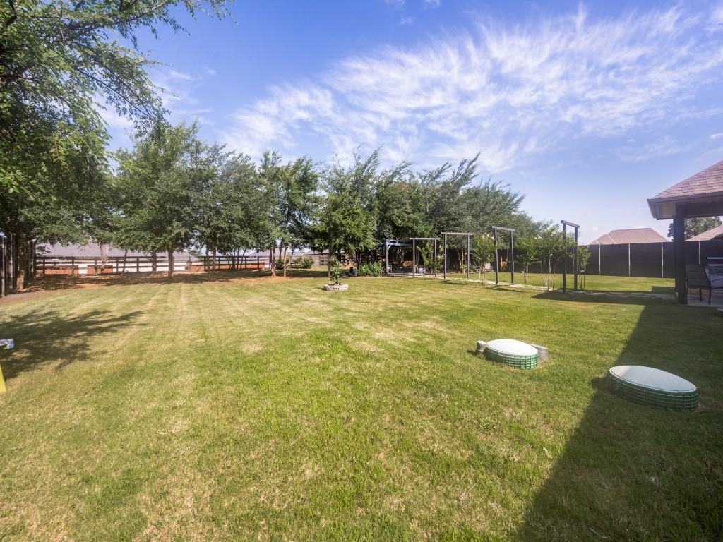 102 White Oak Drive Property Photo 34