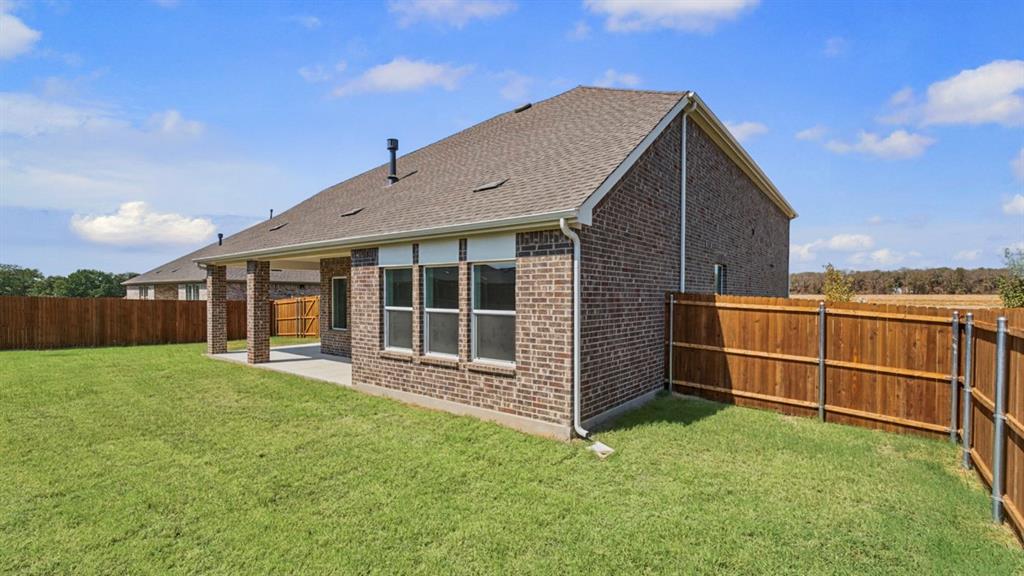 9516 Bently Boulevard Property Photo 6