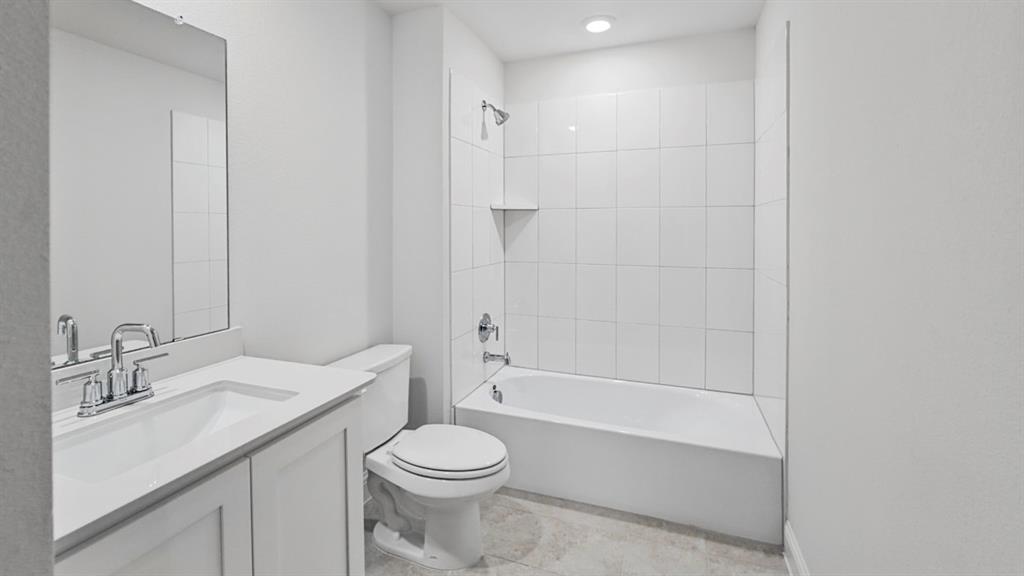 9516 Bently Boulevard Property Photo 14