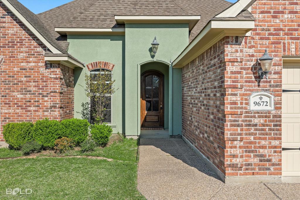 9672 Heron Springs Drive Property Photo 8
