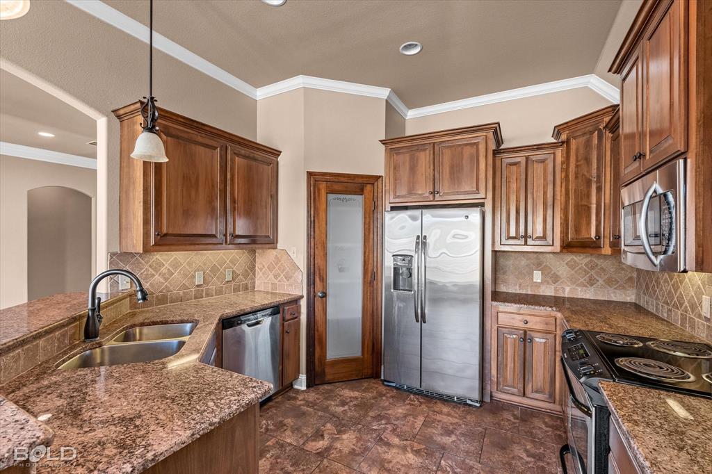 9672 Heron Springs Drive Property Photo 18