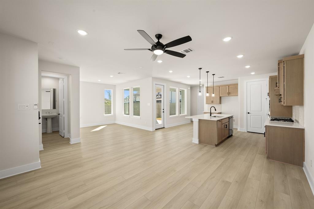 1601 Laurel Lane Property Photo 12