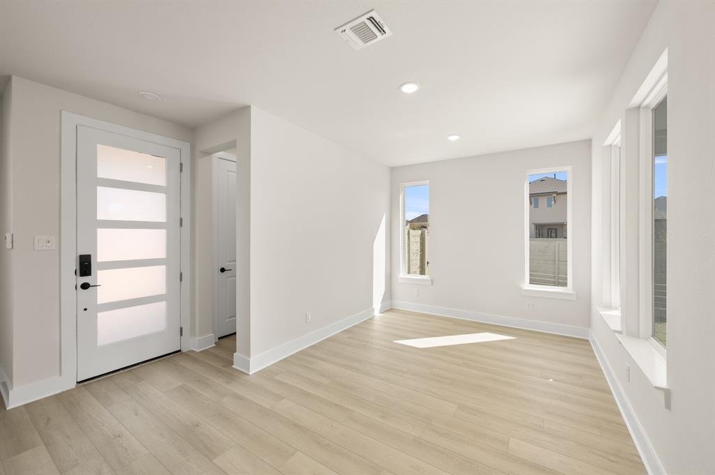 1601 Laurel Lane Property Photo 17