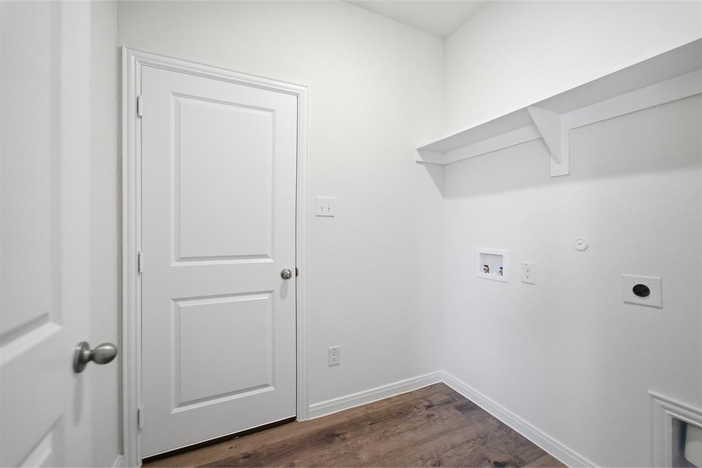 5207 Millbrook Drive Property Photo 24