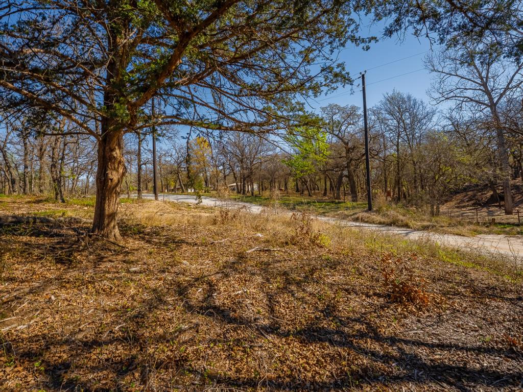 500 Private Road 3204 Property Photo 5