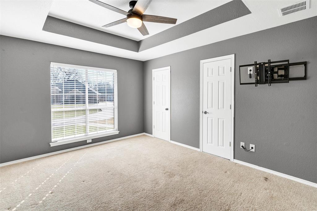 9219 Hanging Moss Drive Property Photo 16