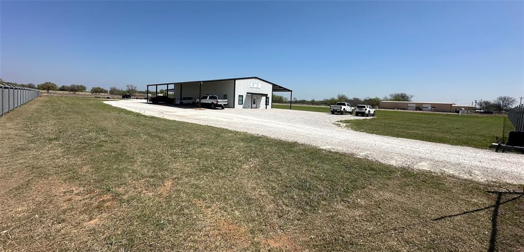 407 Fm 3381 Property Photo 2