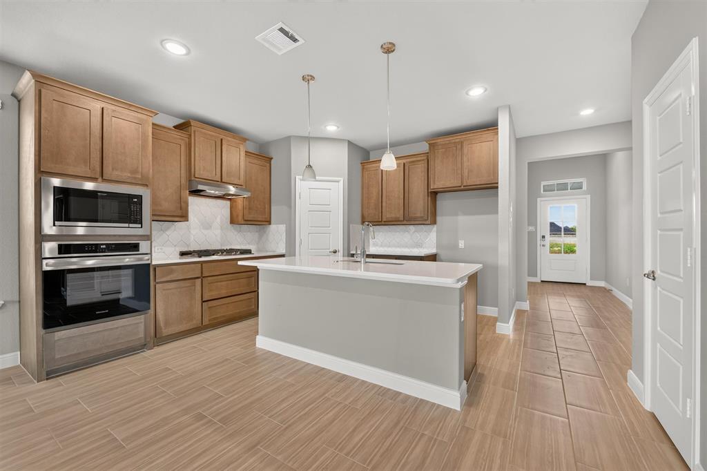11224 Winged Elm Way Property Photo 2
