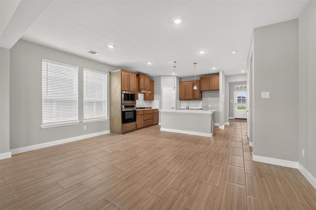 11224 Winged Elm Way Property Photo 7
