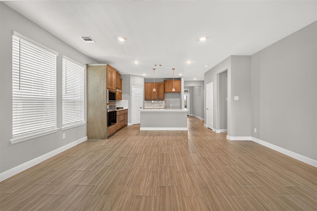 11224 Winged Elm Way Property Photo 8