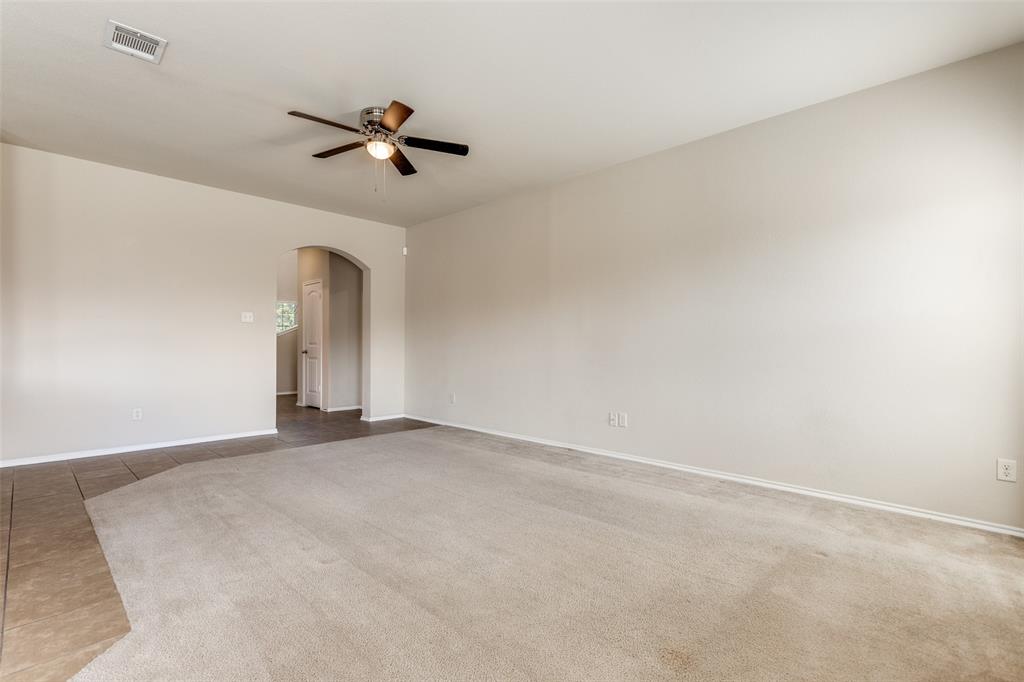 427 Paddock Lane Property Photo 12