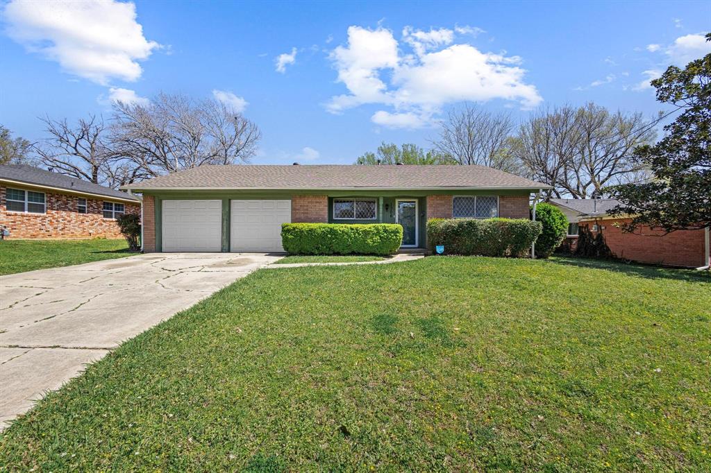 1306 Hillside Drive Property Photo 1