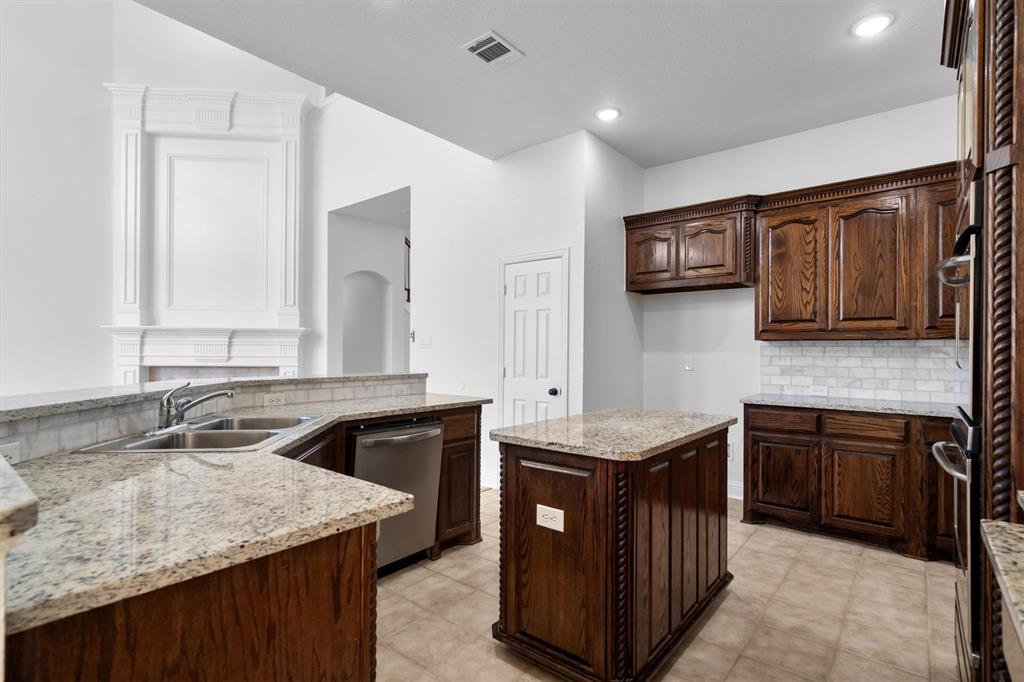 3493 Pilgrim Drive Property Photo 7