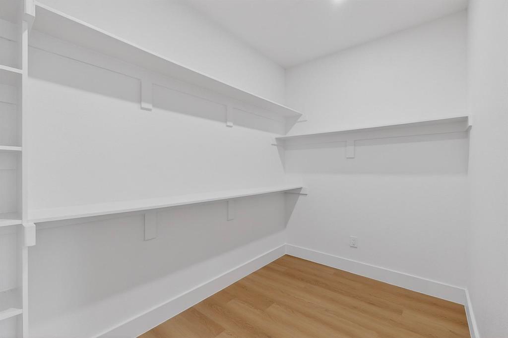 10174 Budtime Lane Property Photo 19