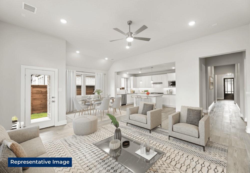 712 S Hidden Lakes Drive Property Photo 5
