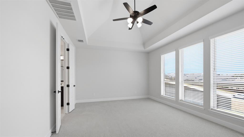 7329 Wayward Wind Drive Property Photo 13