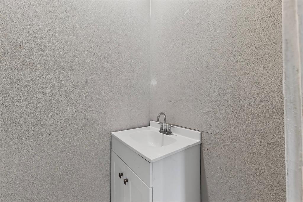 3818 S Lancaster Road 150 Property Photo 27