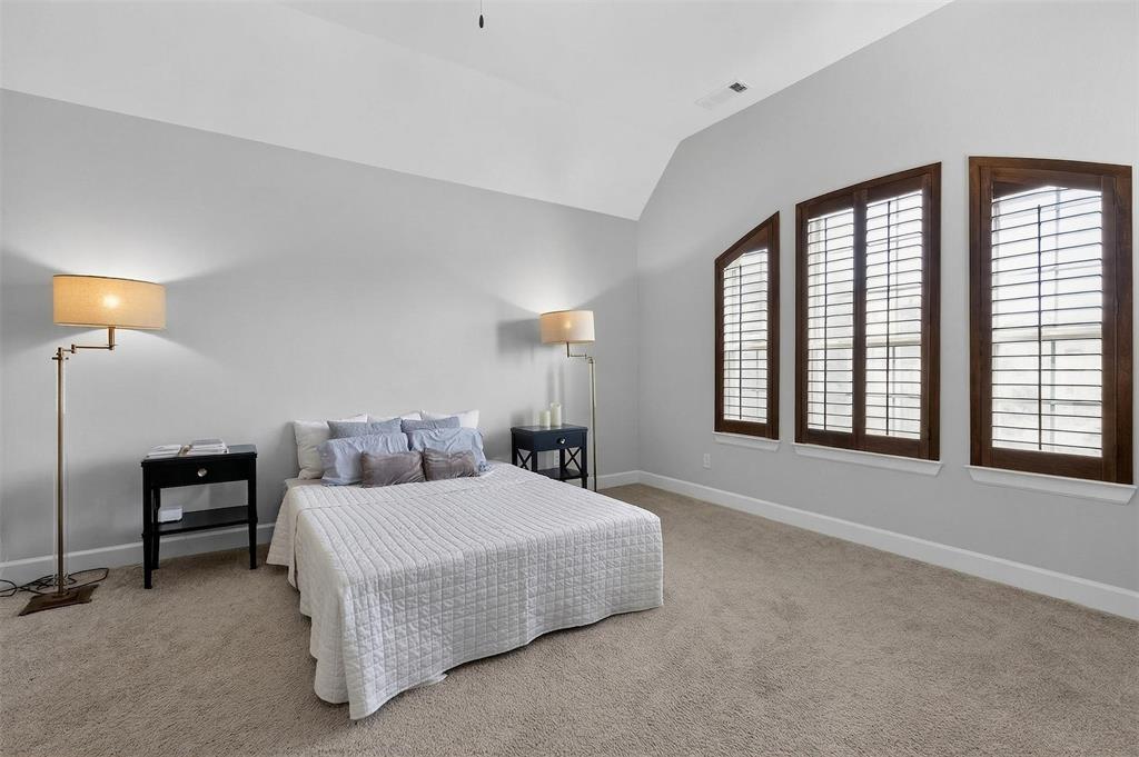 580 Courtyard Lane Property Photo 25