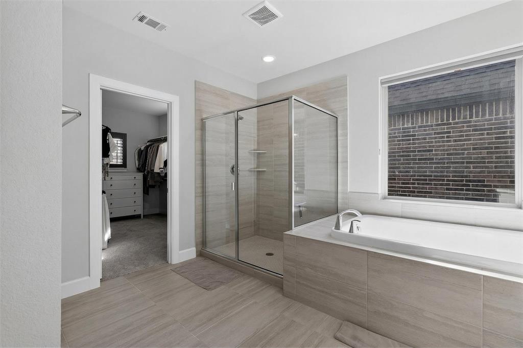 580 Courtyard Lane Property Photo 28