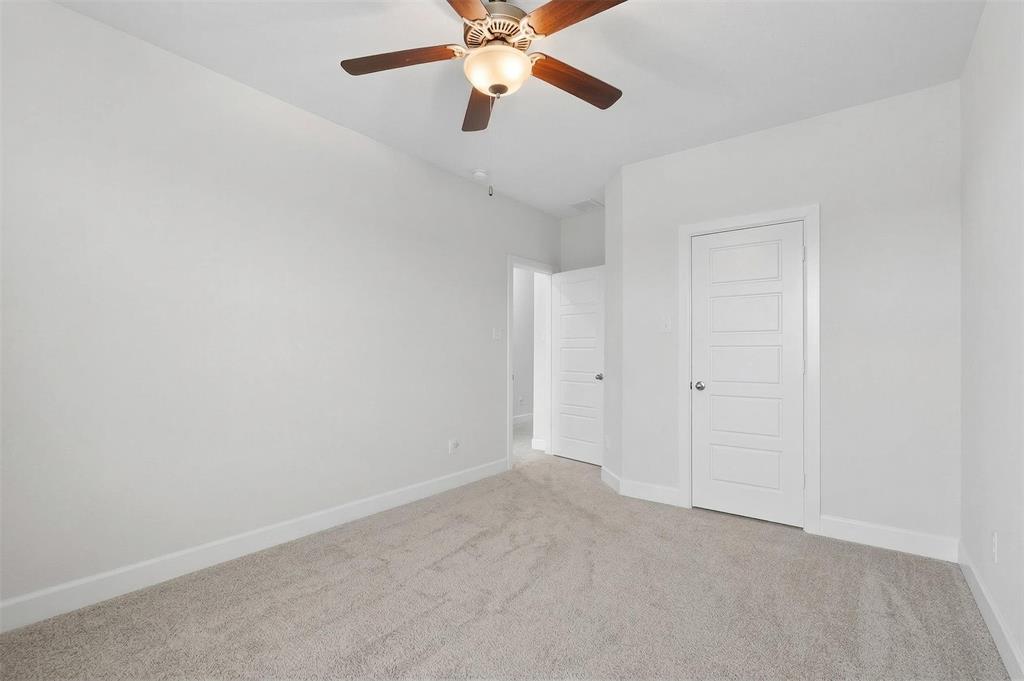 580 Courtyard Lane Property Photo 32