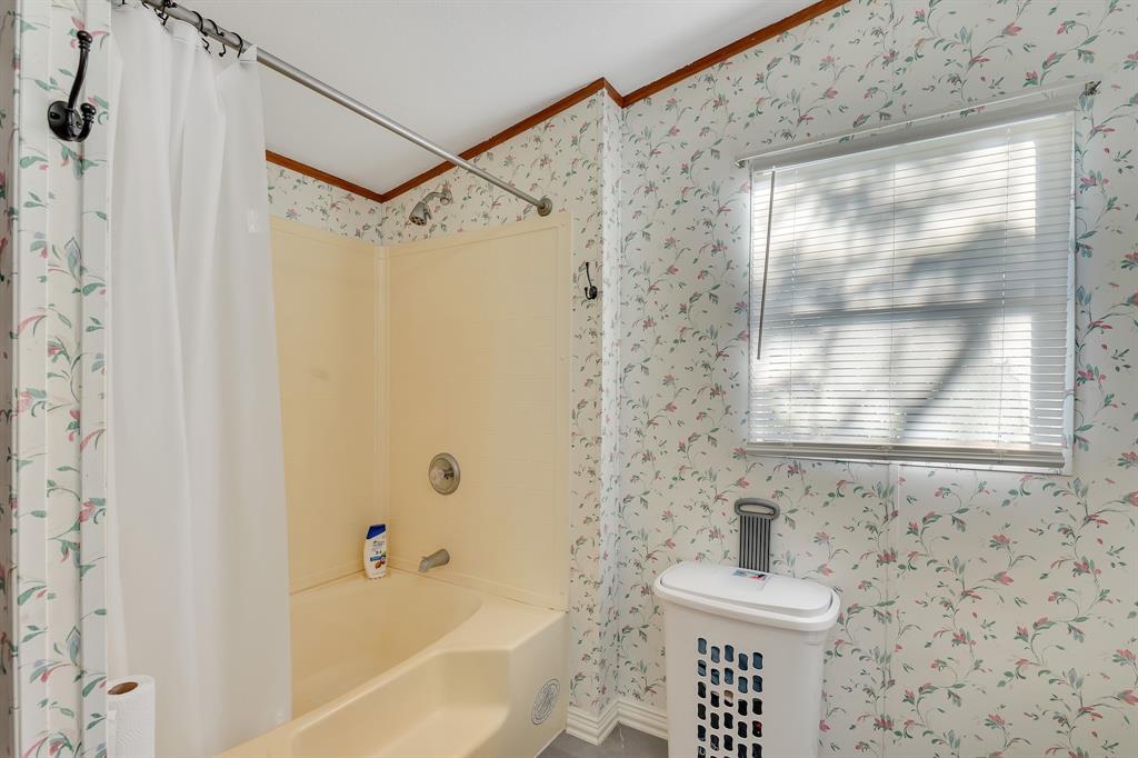 5 Lee Street Property Photo 10