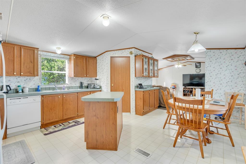 5 Lee Street Property Photo 14