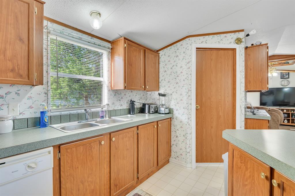 5 Lee Street Property Photo 16
