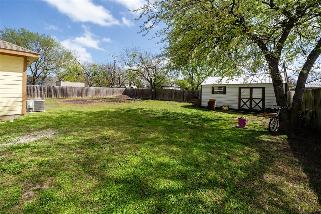 105 S 6th Street Property Photo 22