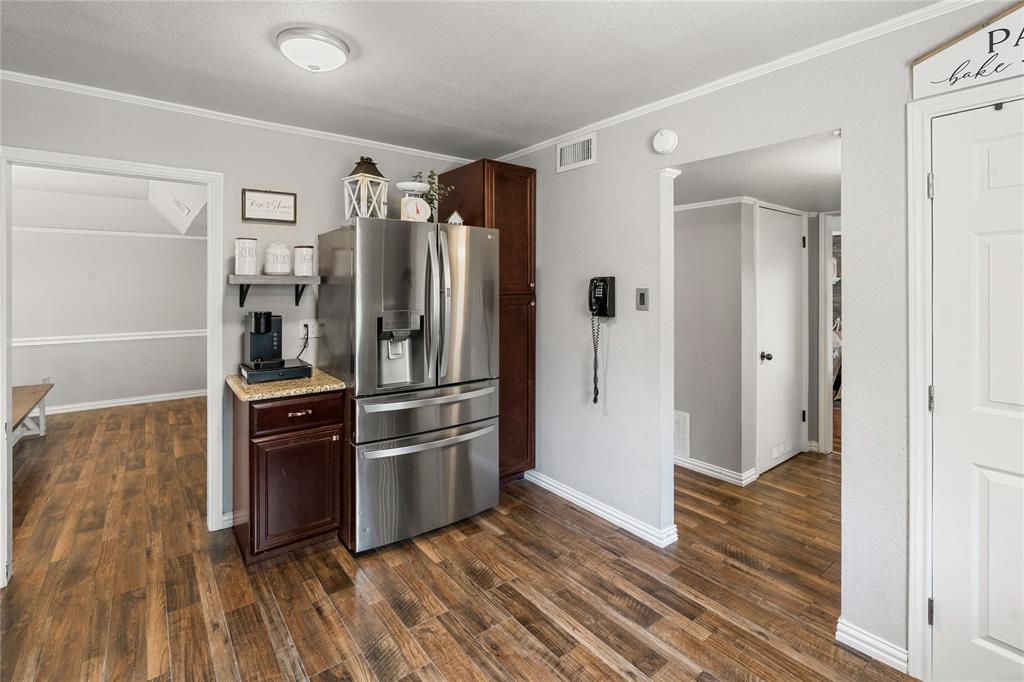 1712 Gena Drive Property Photo 10