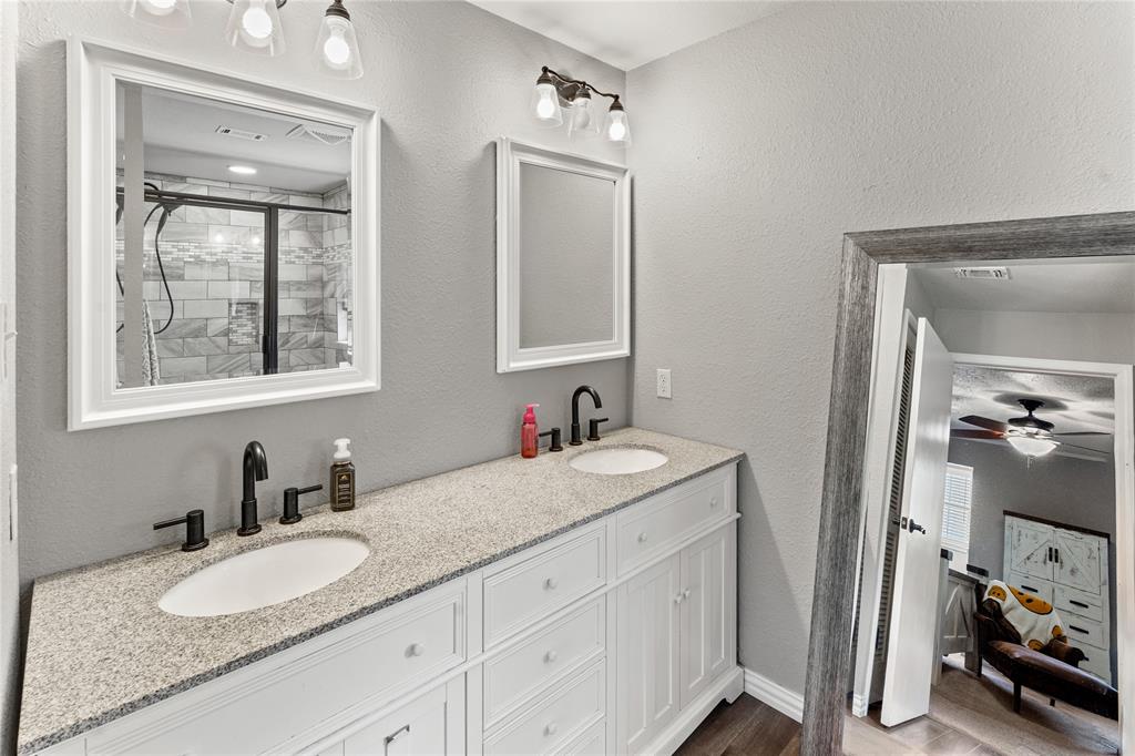 1712 Gena Drive Property Photo 25