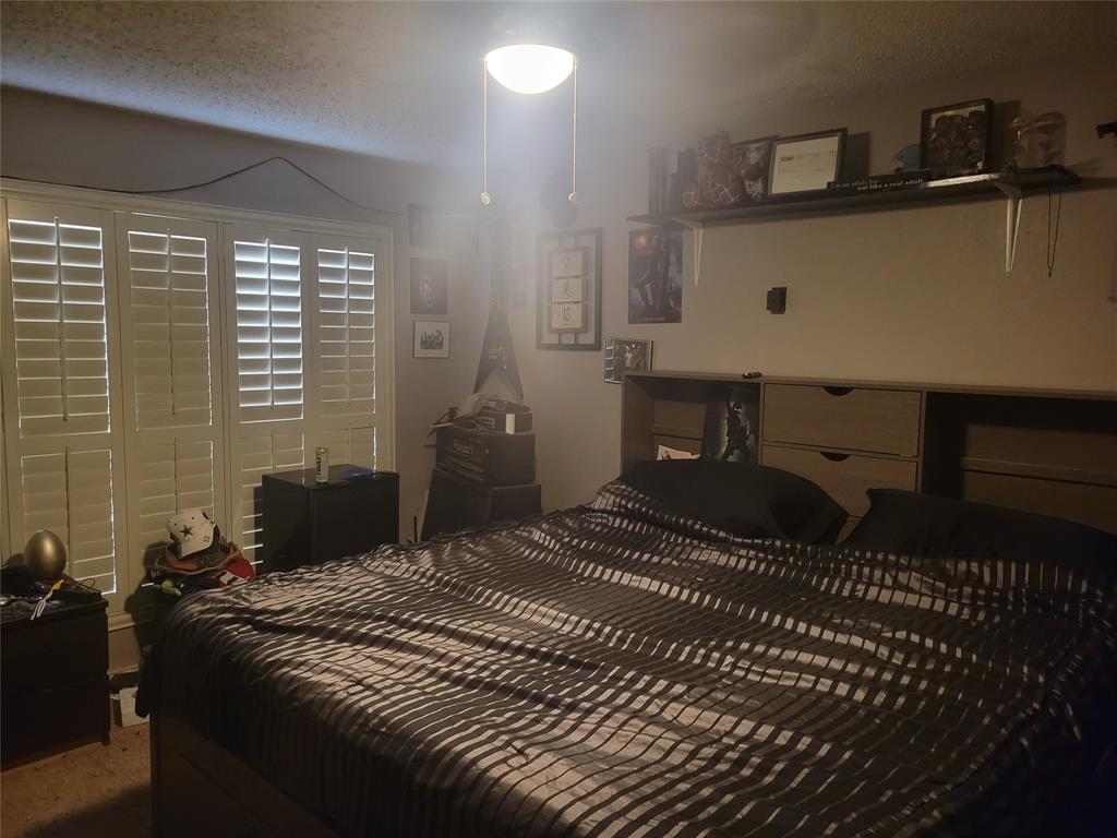 4621 Greenfern Lane Property Photo 9