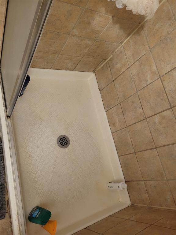 4621 Greenfern Lane Property Photo 14