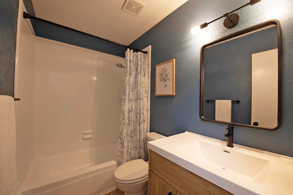 9322 Shipman Street Property Photo 24