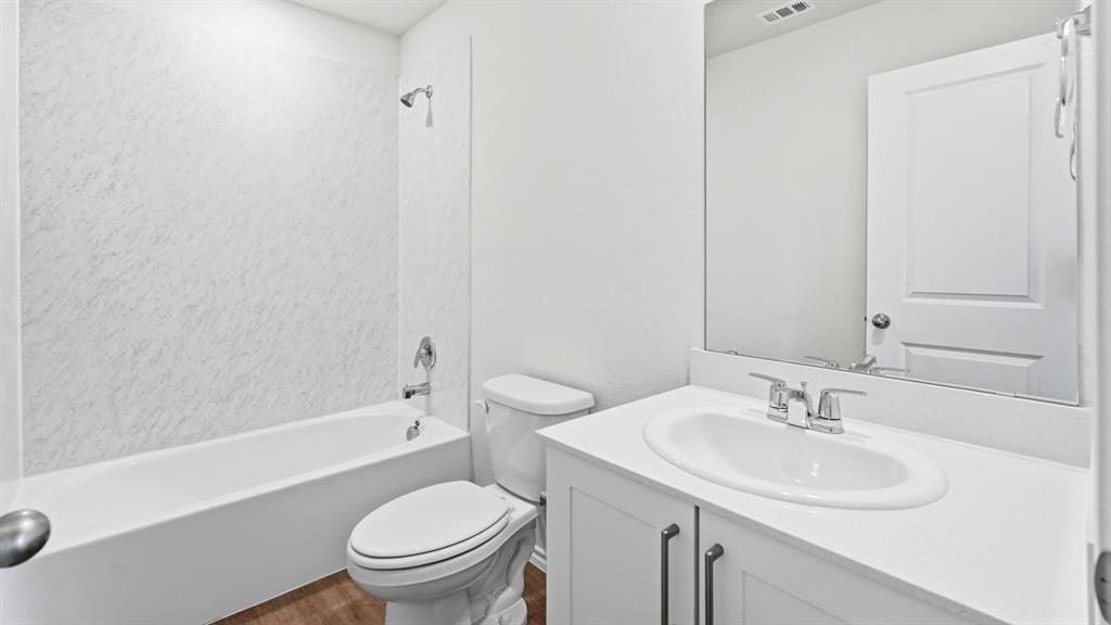1907 Glory Drive Property Photo 1