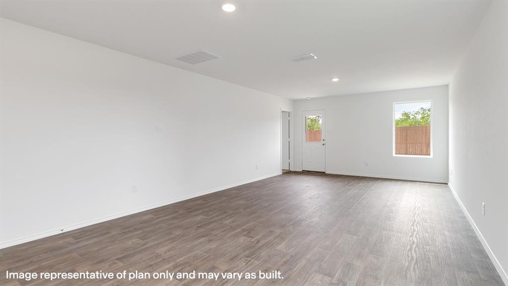 1917 Glory Drive Property Photo 9