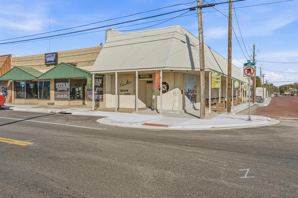 127 S Patrick Street Property Photo 3