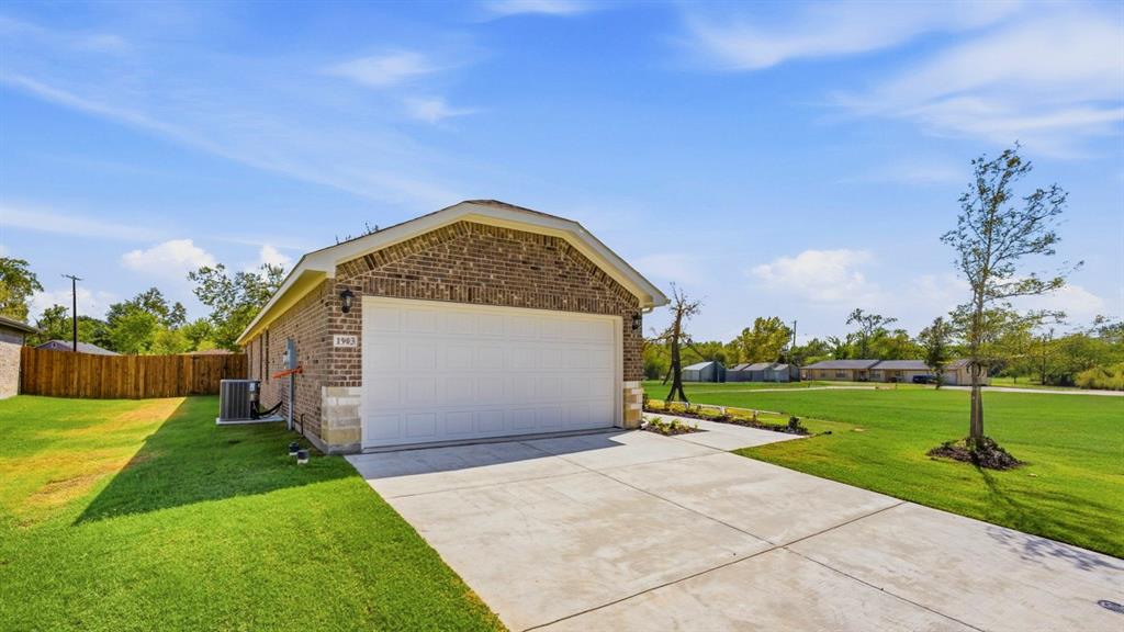 1903 Glory Drive Property Photo 31