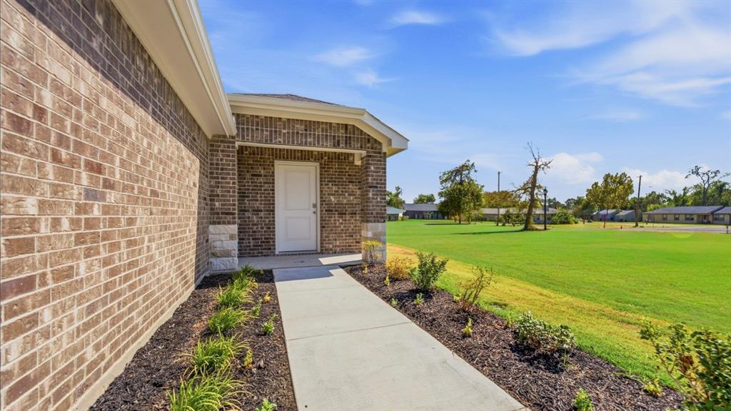 1903 Glory Drive Property Photo 32
